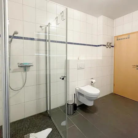 Zum Sonnenstrand Jaegerstrasse 10a Ferienwohnung 4 Appartement Kolpinsee